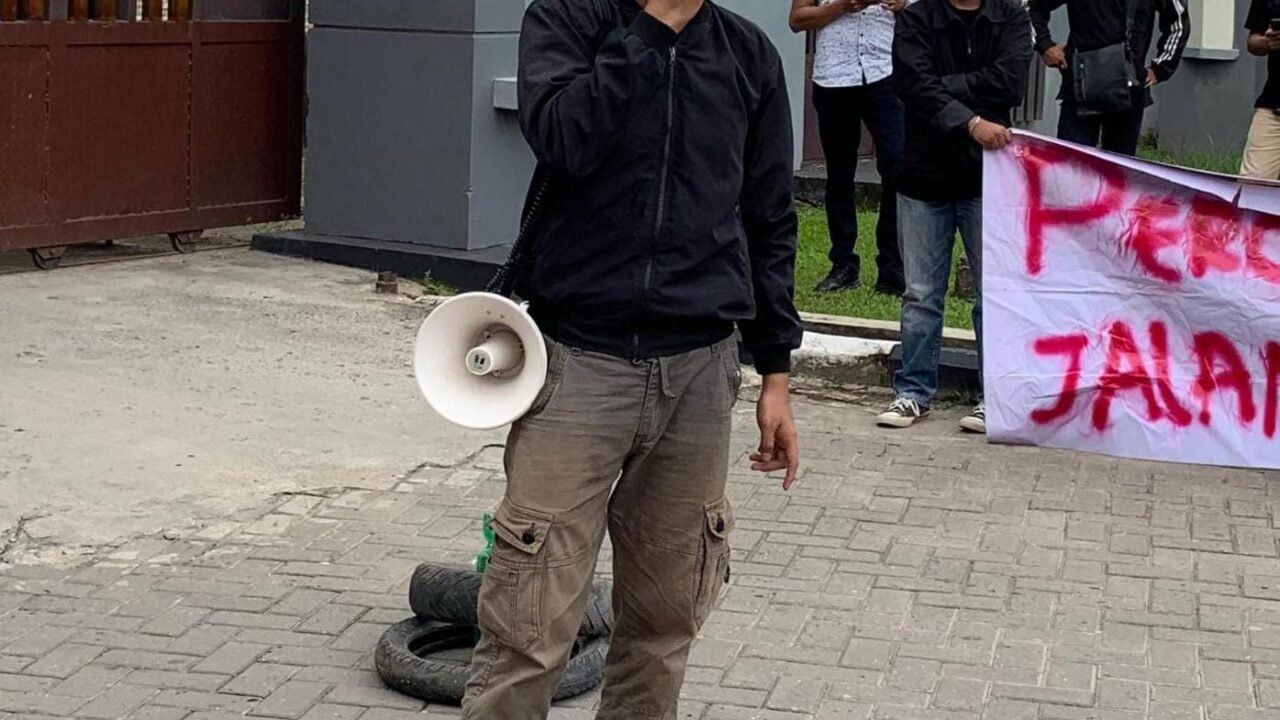 Siswa SDN 001 Muara Badak Dilaporkan Menerima  1 Kelapa Utuh, Amarah Merasa Geram dengan Kinerja Penyelenggara Program MBG